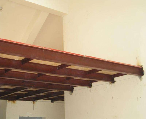 鋼結(jié)構(gòu)閣樓